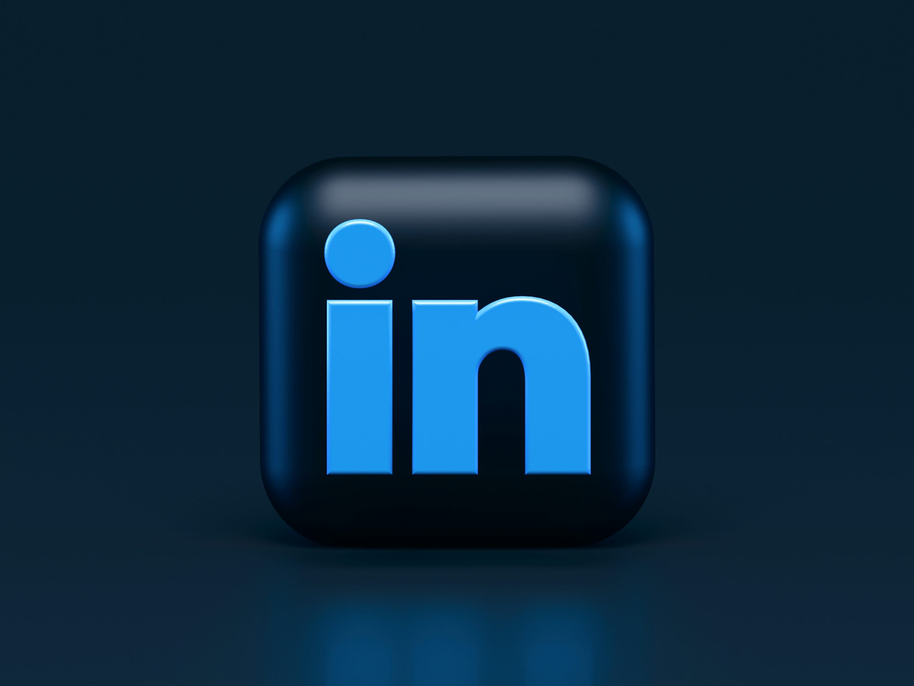 LinkedIn Prospecting Leitfaden 2025: Leads finden und konvertieren